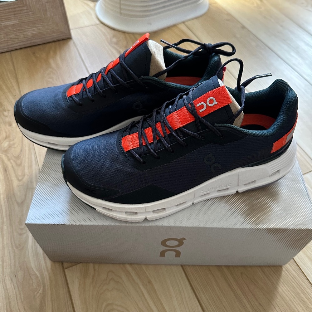 NIB On Running Cloudnova Form Sneakers size 8 Black/Flame